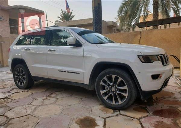 Jeep Grand Cherokee 2018 for sale in Iraq - Najaf